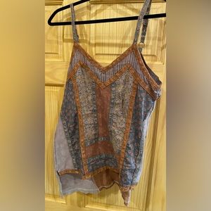 Gimmicks by BKE boho strappy top with lace insets and back ties. Size L.